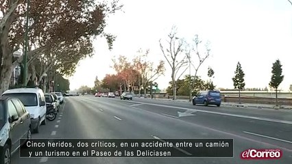 Cinco heridos, dos críticos, en un accidente entre un camión y un turismo en el Paseo de las Delicias