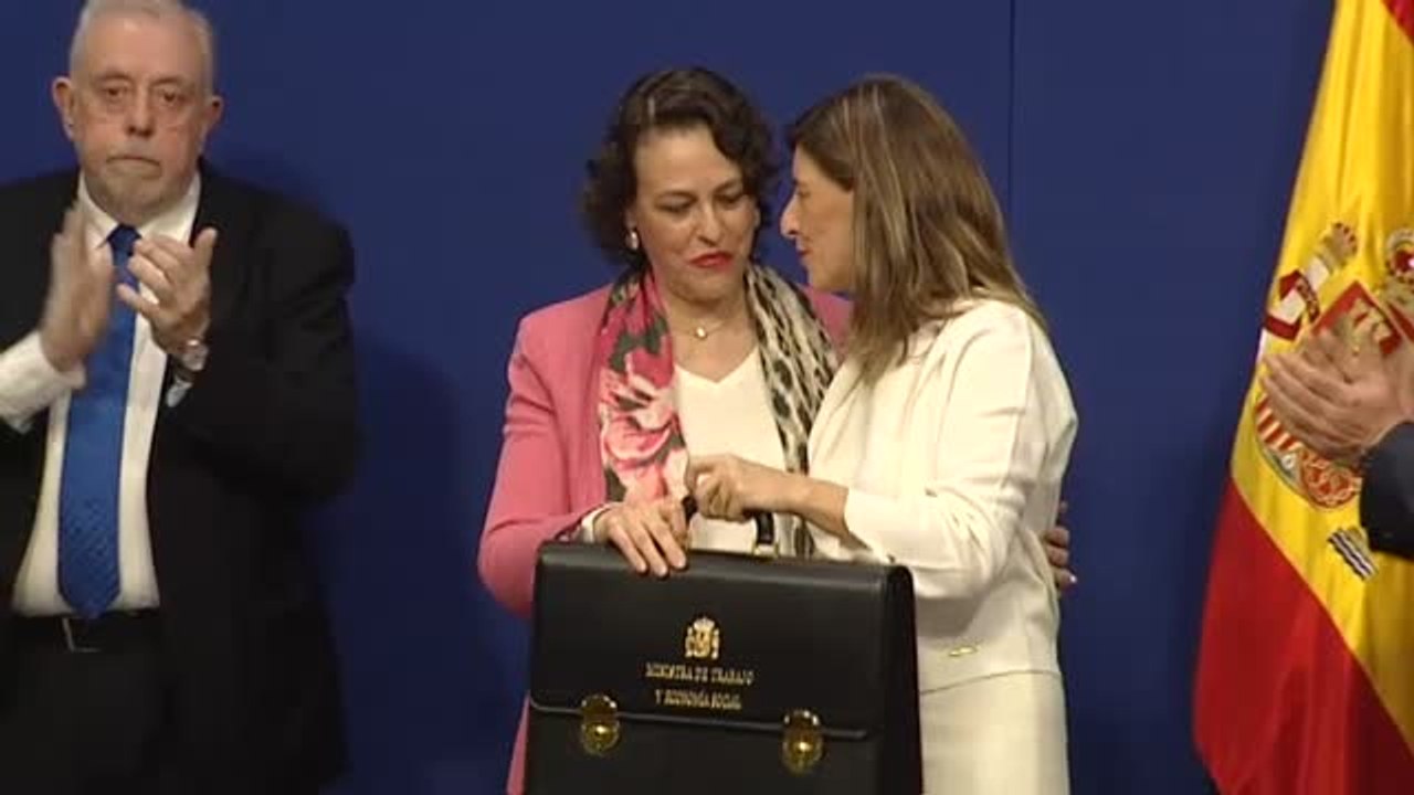 Magdalena Valerio da el relevo a Yolanda Díaz al frente del ministerio de Trabajo