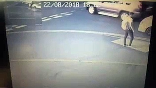Dangerous driver is jailed