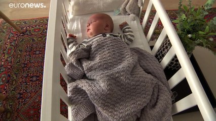 6 Kilo schwer, 59 Zentimeter groß: Riesenbaby in Island geboren