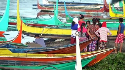 Residents evacuated from Taal Volcano danger zone still live in fear