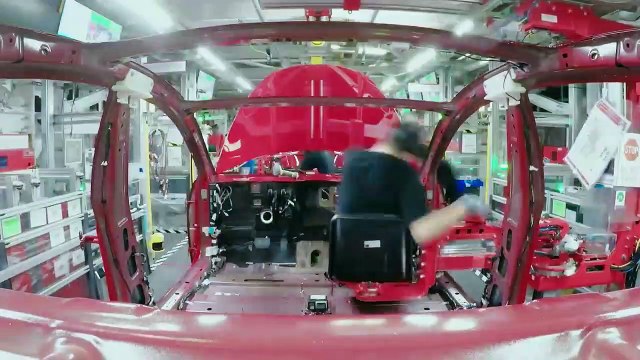 Voici une vidéo résumant la conception de la Tesla Model 3 en quelques secondes.