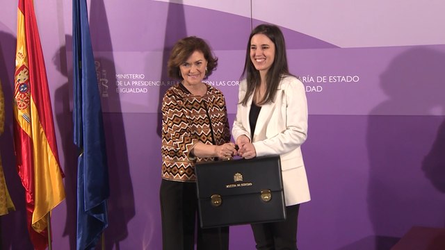 Los ministros fijan sus objetivos al recibir las carteras ministeriales