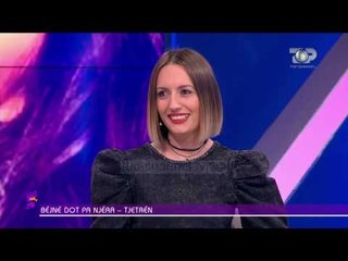 Gazetarja surprizon miken e zemrës me një copë bakllava, ja reagimi i saj