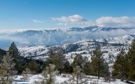 This Snow-covered Winter Wonderland Train Route Is the Best Way to See the Pacific Northwest