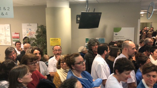 Hôpital de Ploërmel. Cinq cents personnes se mobilisent