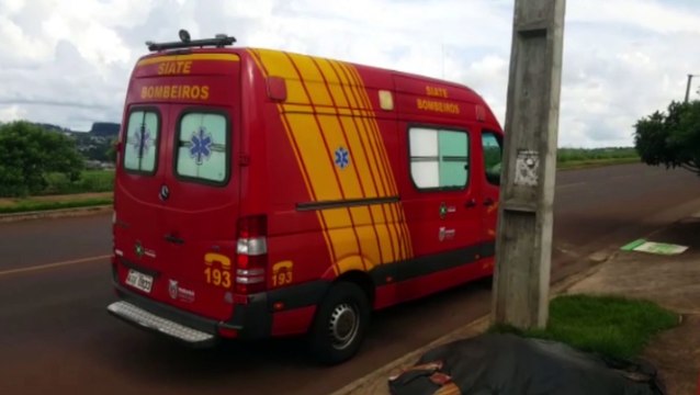Homem fere a cabeça ao sofrer queda na Avenida das Pombas, no Floresta