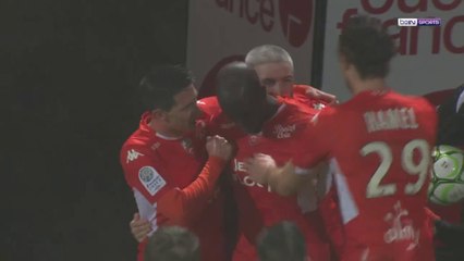 Ligue 2 : Lorient prend les commandes !