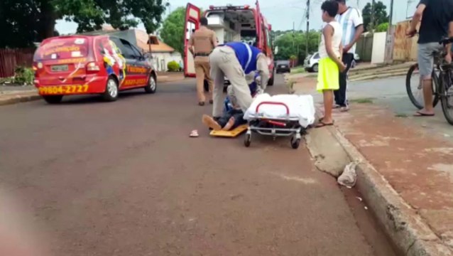 Siate socorre homem que se feriu ao cair com bicicleta no Bairro Interlagos