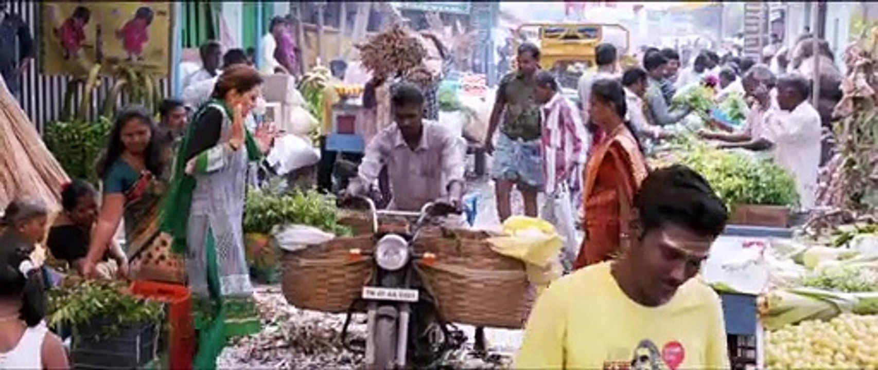 Manithan - Aval Video | Udhayanidhi | Santhosh Narayanan | Tamil Bluray Song | HD Master Audio 5.1 | 2020