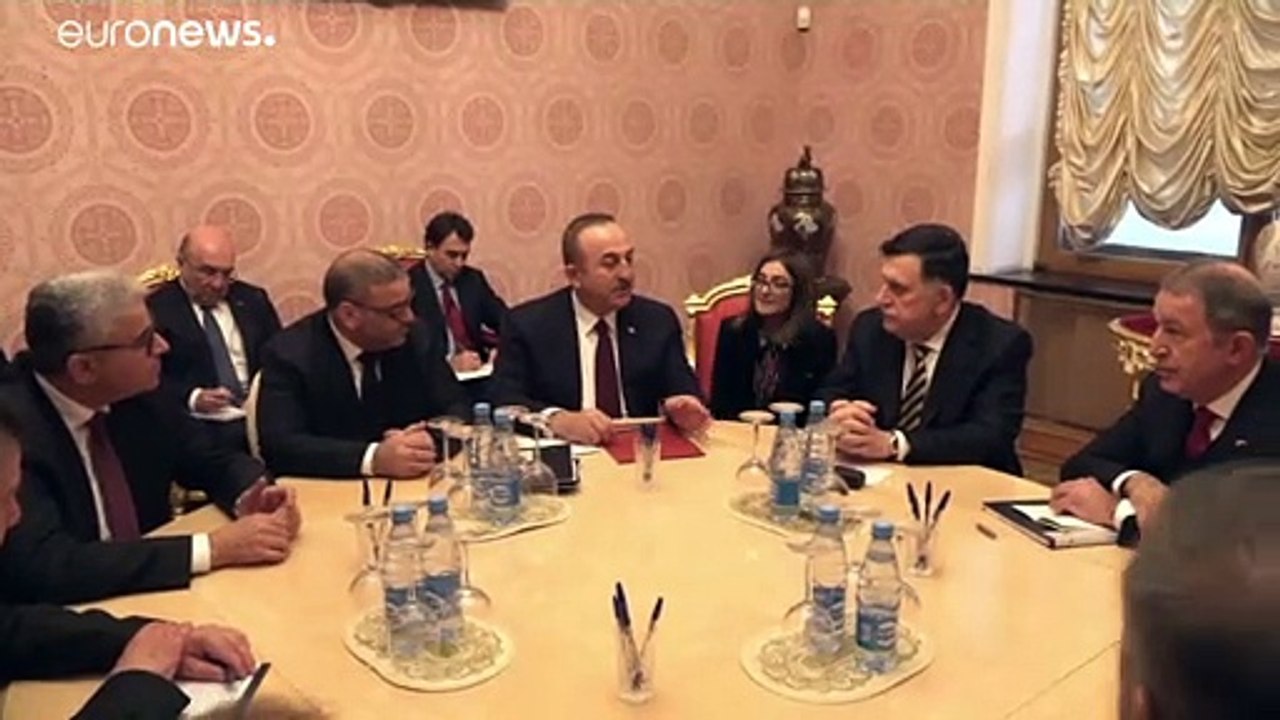 Κρίση στη Λιβύη: Έφυγε ο Χάφταρ από τη Μόσχα χω...