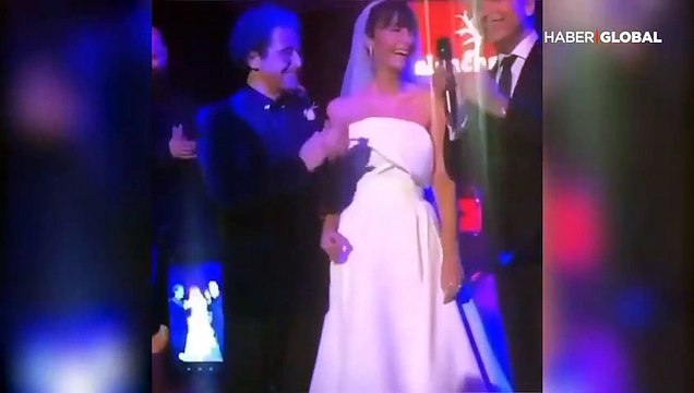 Sıla ve Hazer Amani evlendi İşte düğünden ilk fotoğraf