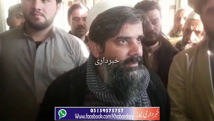 Charsadda: Sabzi Mandi ma Chabri Faroshon ke Mabain Hatapai se 1 Janbahaq.