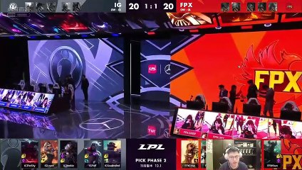 Uzi解说揭幕战IG对阵FPX：小枣别看了，你学不会的！