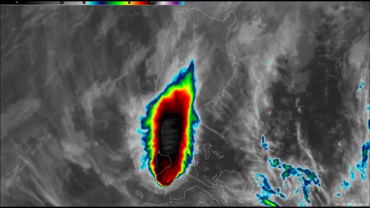Réveil du volcan Taal: une éruption de plus de 14 kilomètres de haut, selon ces images satellites