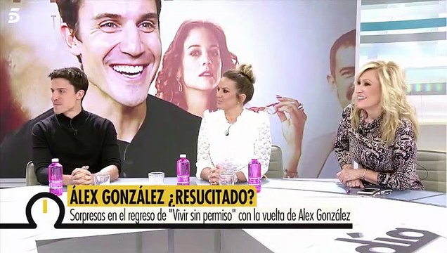 Alfonso Merlos le entrega una carta de amor a Sonsoles Ónega para su nueva novia, la colaboradora Marta López