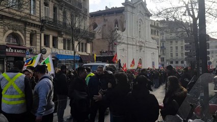 Marseille. Nouveau rassemblement contre la reforme des retraites en cours sur le vieux port