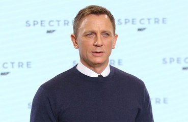 Daniel Craig makes an 'incredible martini'