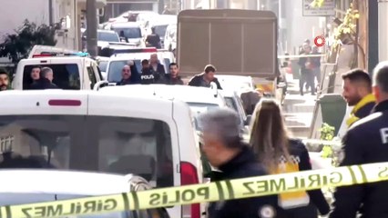 Sokak ortasında kadını silahla rehin alan zanlı tutuklandı