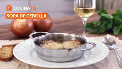 Receta de Sopa de Cebolla con Queso Gratinado 🍲 – Clásica y Reconfortante