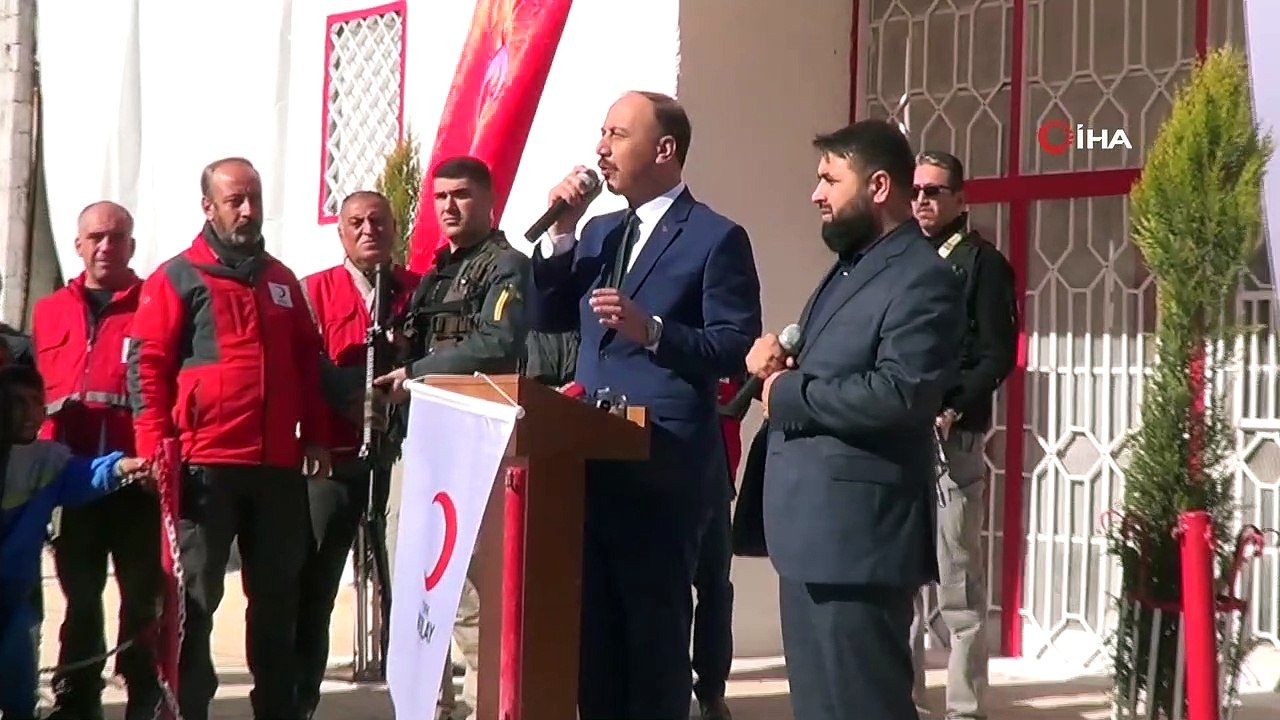 - Kızılay Telabyad'da sevgi mağazası açtı- Kızılay 7. sevgi mağazasını Telabyad'ta açtı