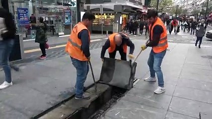 İstiklal Caddesi'ne ilk kazma vuruldu