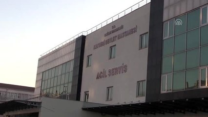 Çocuk parkını yakan şüpheliler bidondaki parmak izinden yakalandı