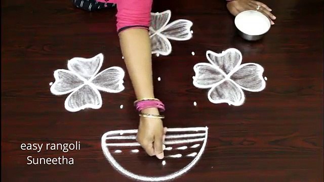 Beautiful flower pot kolam simple design with 7 dots easy rangoli muggulu