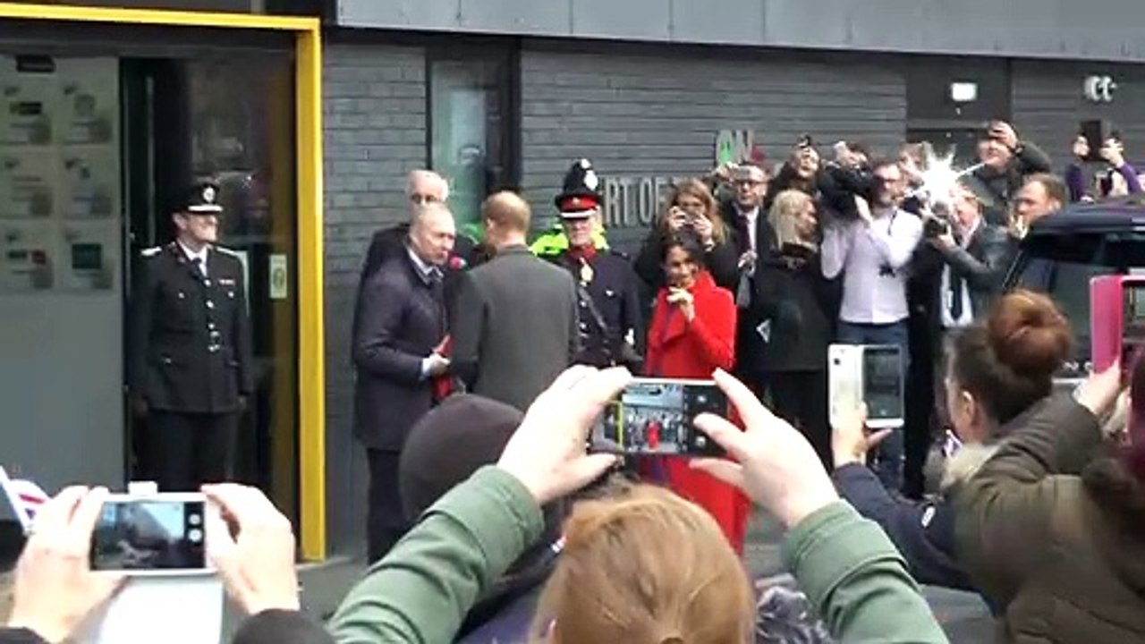 Queen To The Rescue!