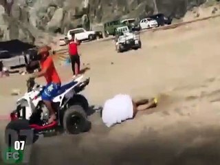 أفضل 12 عربًا يقومون بأشياء غبية (فيديو مضحك باللغة العربية)