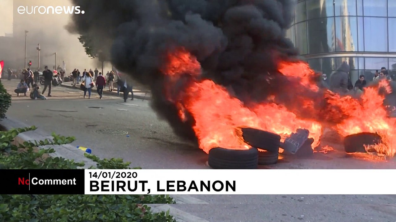 Lebanese resume protests demanding end to political vacuum