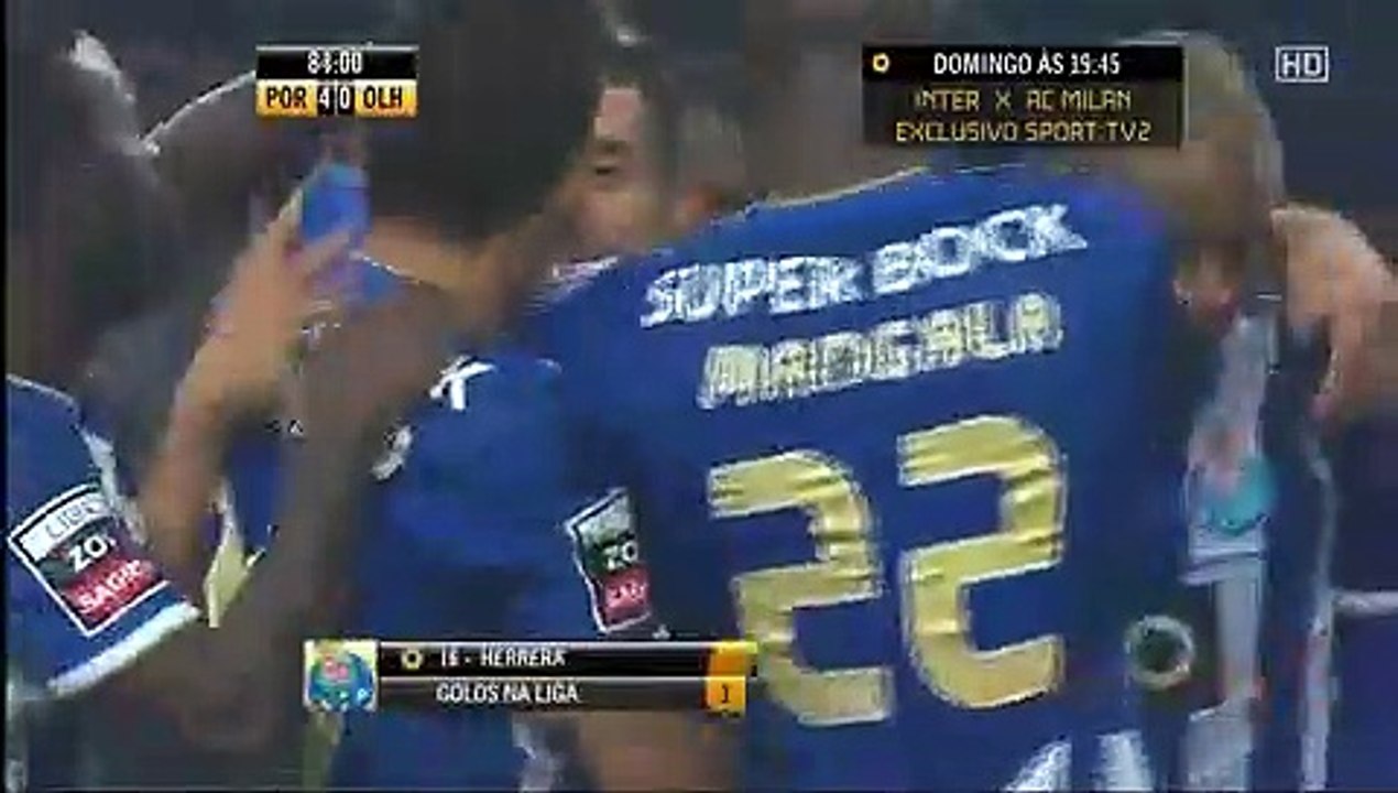 Hector Herrera ceza sahası dışından mermi gibi vurdu!