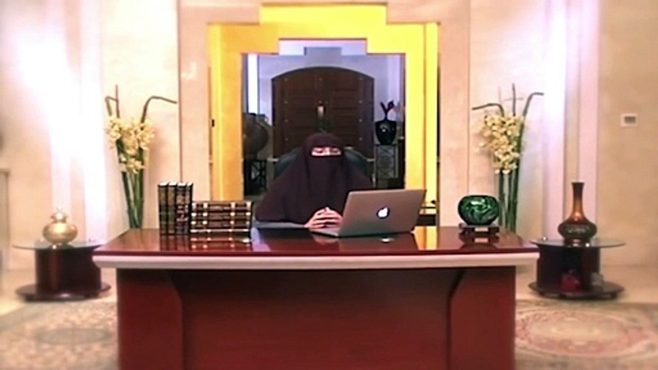 Jawani Josh Karay Aur Shaadi Na Ho Tou Kya Karna Chahiye _ Dr Farhat Hashmi _ Islamic Bayan ( 1080 X 1080 )