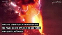 Los impactantes rayos en la erupción del volcán Taal en Filipinas