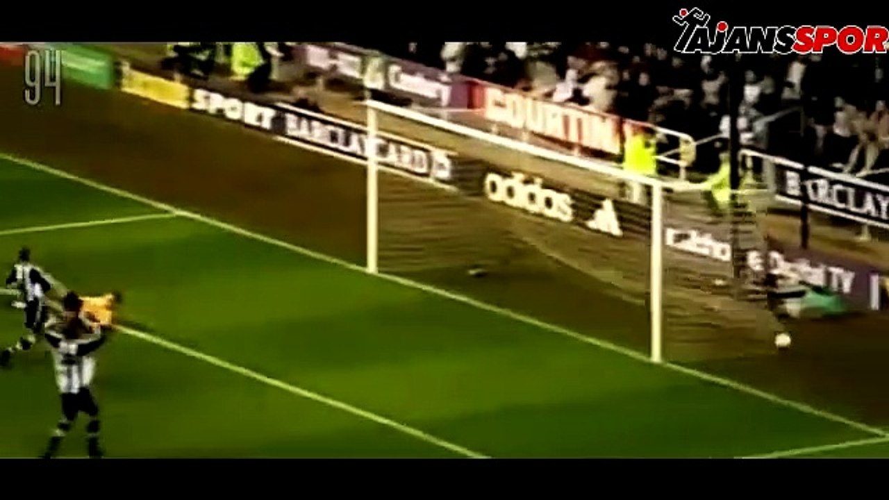 Dennis Bergkamp (Arsenal) v Newcastle, 2002_ajansspor