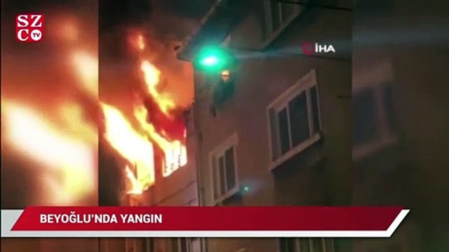 Beyoğlu’nda 5 katlı bina alev alev yandı