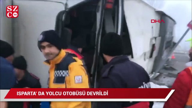 Yolcu otobüsü devrildi! Çok sayıda yaralı var