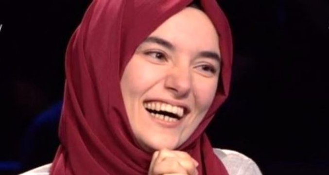 Ümmü Gülsüm kimdir? Kim Milyoner Olma İster Ümmü Gülsüm kimdir?