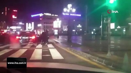 Trafikte ''yarış'' kavgası kamerada