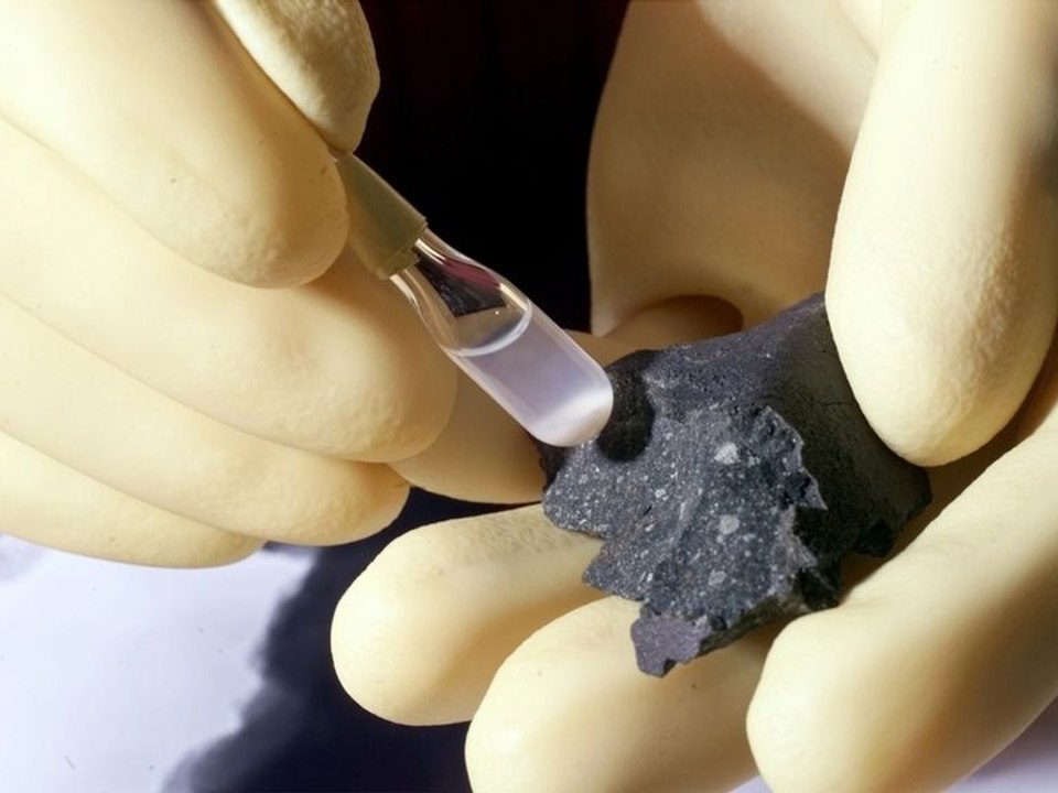 Quel est le plus vieux matériau jamais trouvé sur Terre