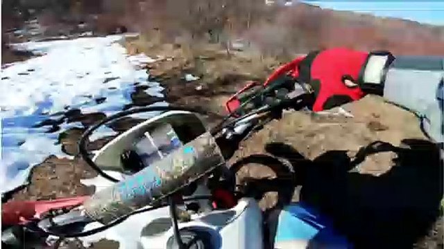 Tipps, um im Winter sicher Motorrad zu fahren