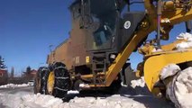 Mersin'de karla mücadele çalışması sürüyor