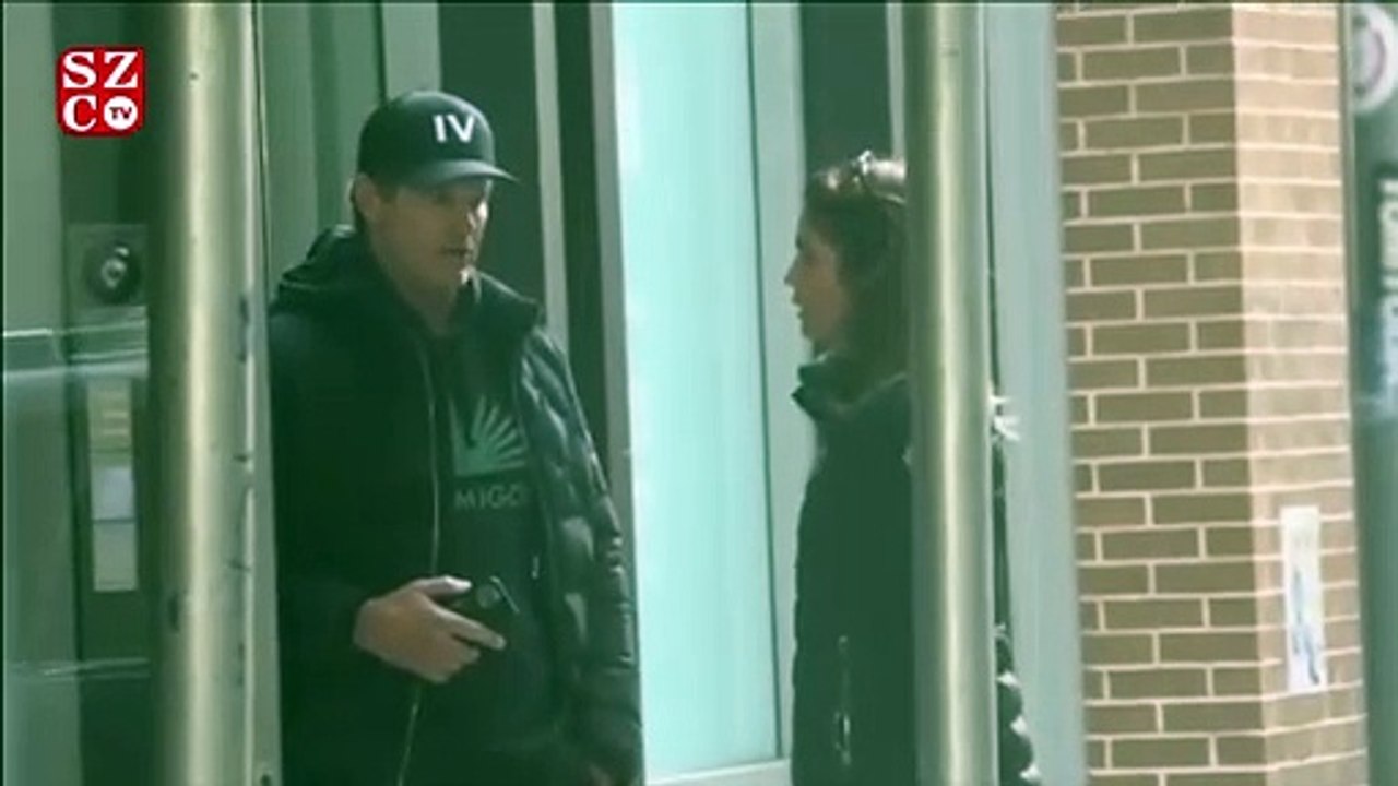 Cindy Crawford ve Rande Gerber kızları Kaia'nın evinin önünde tartışırken görüntülendi