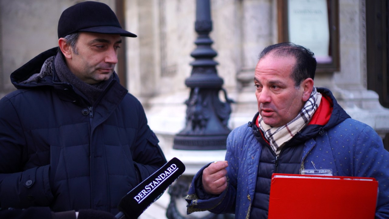 Kartenverkäufer sorgen sich um ihr Geschäft