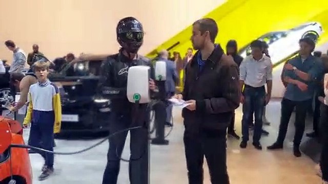 Action de militants d'Extinction Rebellion au Salon de l'auto de Bruxelles