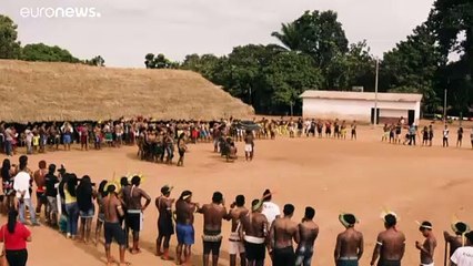 Indigeni brasiliani contro Bolsonaro: "Suo progetto è un genocidio, etnocidio ed ecocidio"