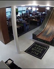 Toboggan dans le bureau