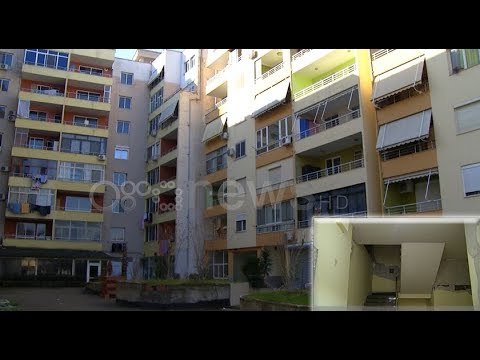Ora News - Tiranë, harrohen pallatet e dëmtuara nga tërmeti tek Astiri