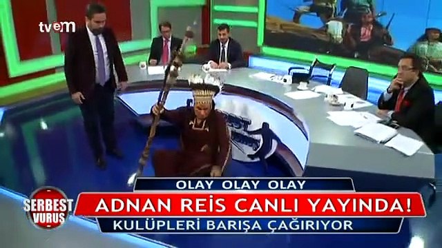 Adnan Reis... Aybaba bu kez de kabile reisi oldu!