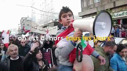 "C'est l'heure de la révolution" : au Liban, la mobilisation contre le gouvernement reprend